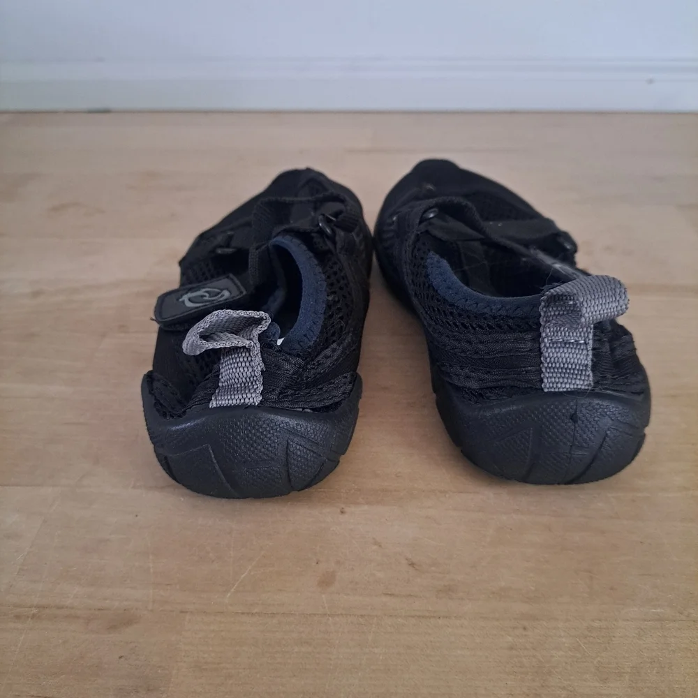 Oem youth black